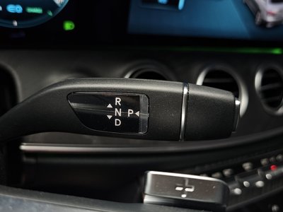 2022 Mercedes-BENZ E-CLASS — миниатюра 12
