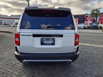 TOYOTA LAND CRUISER 250 - 7