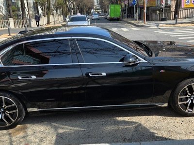 2024 BMW 7 SERIES photo 5