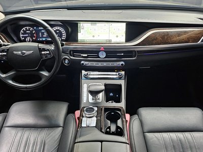 2020 Genesis G90 photo 5