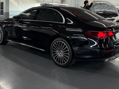 MERCEDES-BENZ E-CLASS - 4