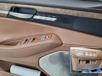 2019 Genesis G90 — миниатюра 12