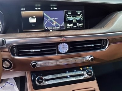 2019 Genesis G90 — миниатюра 15
