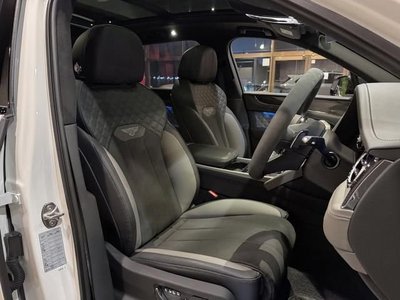 2024 Bentley BENTAYGA 照片 8