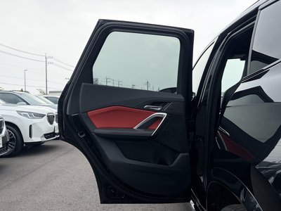 2025 BMW X1 — миниатюра 13