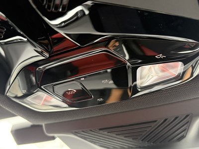 2025 BMW X1 — миниатюра 51