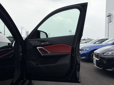 2025 BMW X1 — миниатюра 11