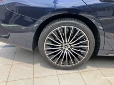 صورة 4 لـ 2025 Mercedes-BENZ E-CLASS