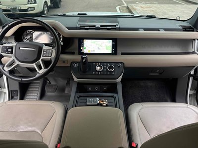 2022 LAND Rover DEFENDER — фото 5