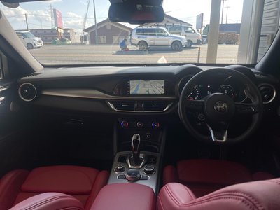 ALFA ROMEO STELVIO - 7