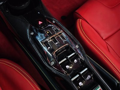 2023 Ferrari SF90 SPIDER 缩略图 20