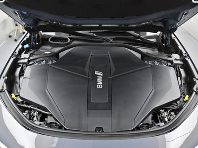 صورة 7 لـ 2023 BMW I7