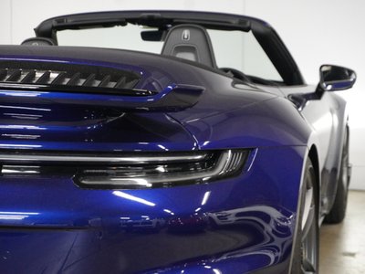 PORSCHE 911 CABRIOLET - 8