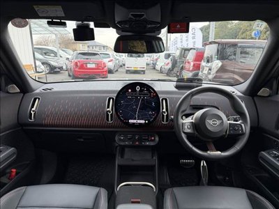 MINI MINI COUNTRYMAN - 2