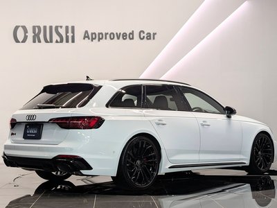 2024 AUDI RS4 AVANT photo 4