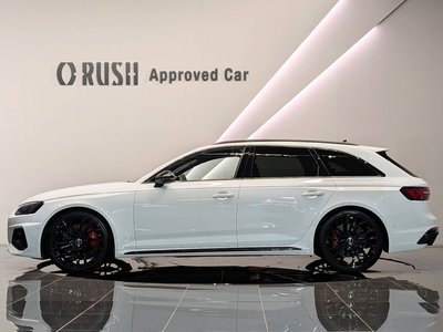 2024 AUDI RS4 AVANT photo 7