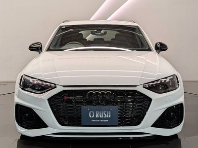 2024 AUDI RS4 AVANT photo 9