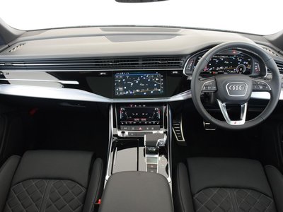 AUDI Q7 - 4