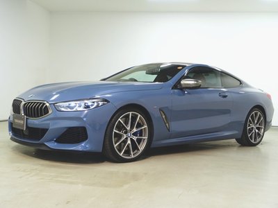BMW 8 SERIES