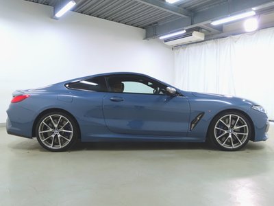 BMW 8 SERIES - 8