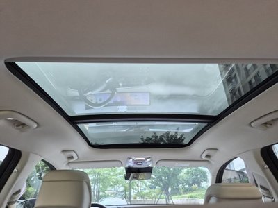 GENESIS GV70 - 8