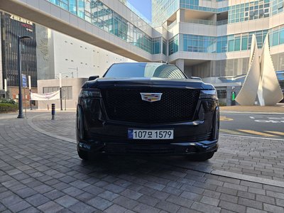 CADILLAC ESCALADE 5TH GENERATION - 2