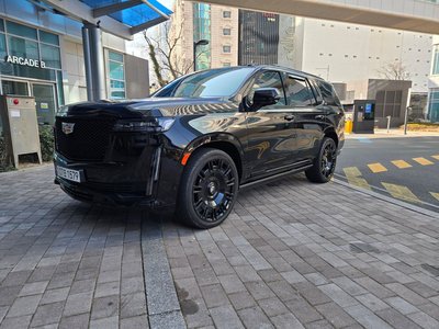 CADILLAC ESCALADE 5TH GENERATION - 5