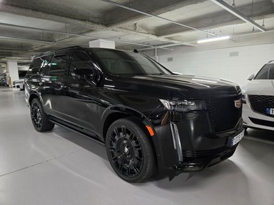 CADILLAC ESCALADE 5TH GENERATION - 7