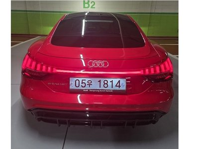 صورة 3 لـ 2023 AUDI E-TRON GT