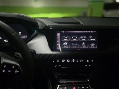 صورة مصغرة 13 لـ 2023 AUDI E-TRON GT