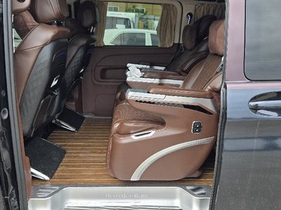 2023 Mercedes-BENZ V-CLASS 缩略图 12