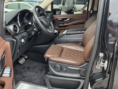 صورة 7 لـ 2023 Mercedes-BENZ V-CLASS