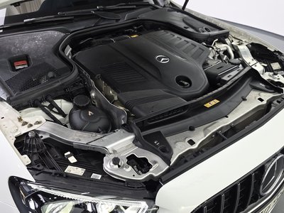 MERCEDES-BENZ E-CLASS - 7