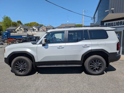 TOYOTA LAND CRUISER 250 - 8