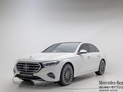 صورة 1 لـ 2025 Mercedes-BENZ E-CLASS