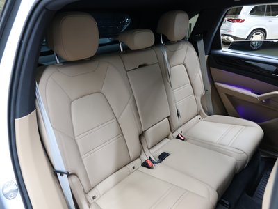2022 Porsche CAYENNE 缩略图 19