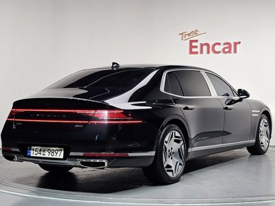 صورة 5 لـ 2023 Genesis G90 (RS4)