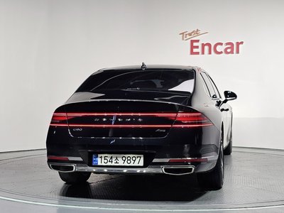 صورة 3 لـ 2023 Genesis G90 (RS4)