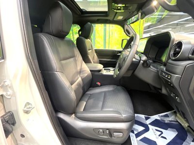 TOYOTA LAND CRUISER 250 - 8