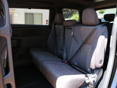 TOYOTA ALPHARD - 9