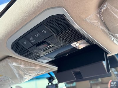 2025 Toyota LAND CRUISER 300 — миниатюра 59