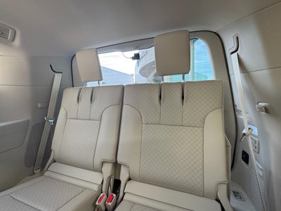 2025 Toyota LAND CRUISER 300 — миниатюра 70