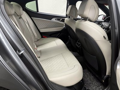 2021 Genesis THE NEW G70 — миниатюра 18