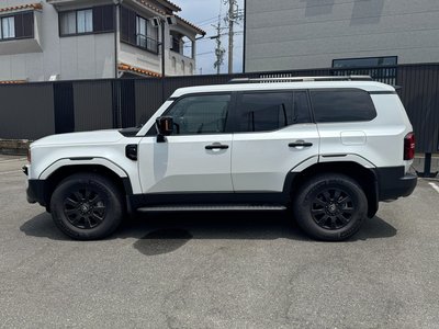 2024 Toyota LAND CRUISER 250 photo 9