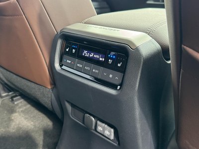 2024 Toyota LAND CRUISER 250 — миниатюра 67