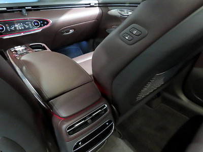 2023 Genesis GV70 缩略图 15