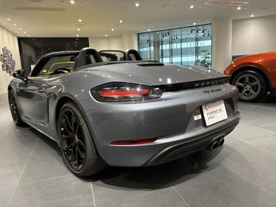 2025 Porsche 718 photo 4