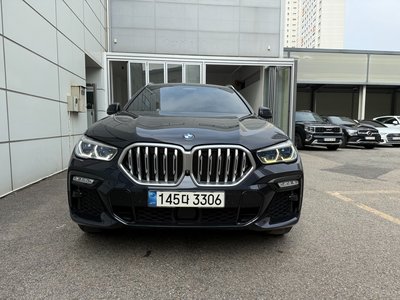 2021 BMW X6 — фото 2