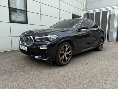 2021 BMW X6 — фото 1