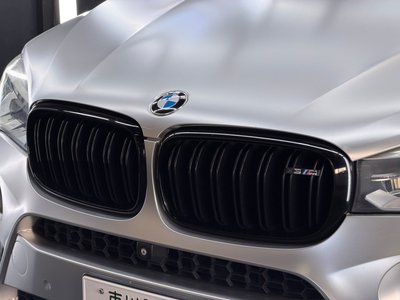 صورة 10 لـ 2015 BMW X5 M